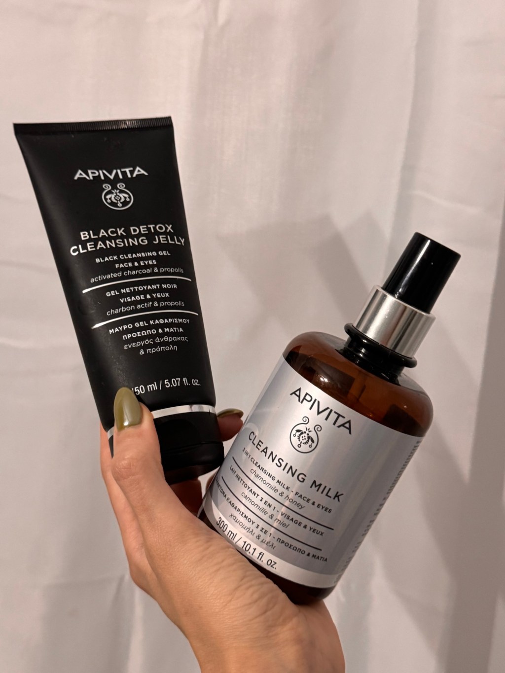 My Nightly Double Cleansing Ritual with APIVITA: The Secret to Fresh, Plump&nbsp;Skin